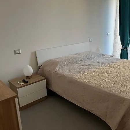 Le Zagare Bed & Breakfast *